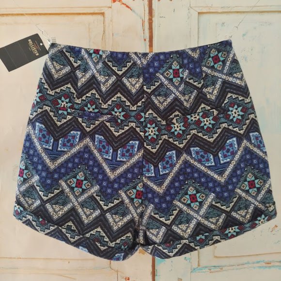 NWT HOLLISTER multi color stretch short w zipper elastic waist/XS/ blue blk wht - Picture 4 of 5
